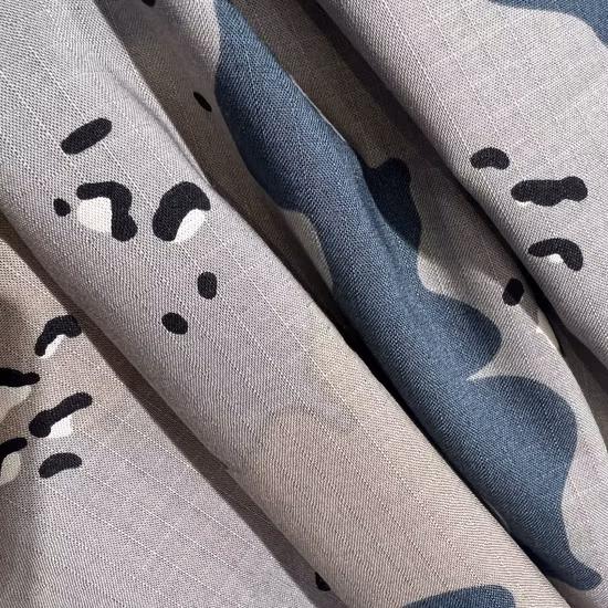 100 % Baumwolle, Ripstop-Camouflage, bedruckt, gewebt, Dschungel- und Waldtarnung, Uniformstoff im Militärstil
